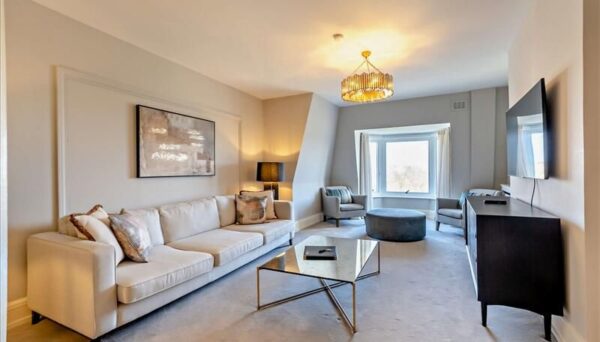Park Road, Regents Park, London NW8