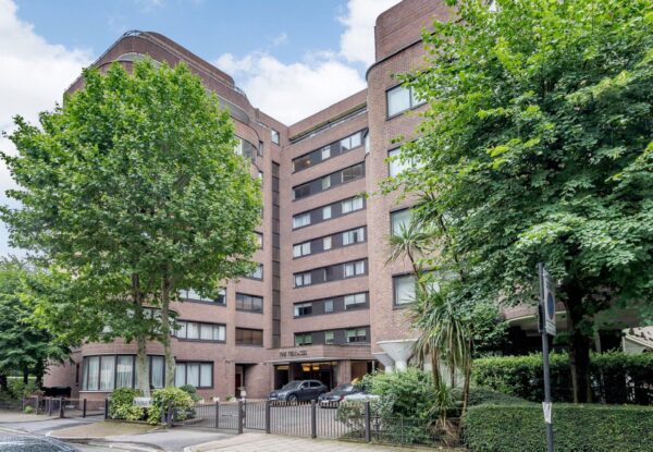 Queens Terrace, St John's Wood, London NW8
