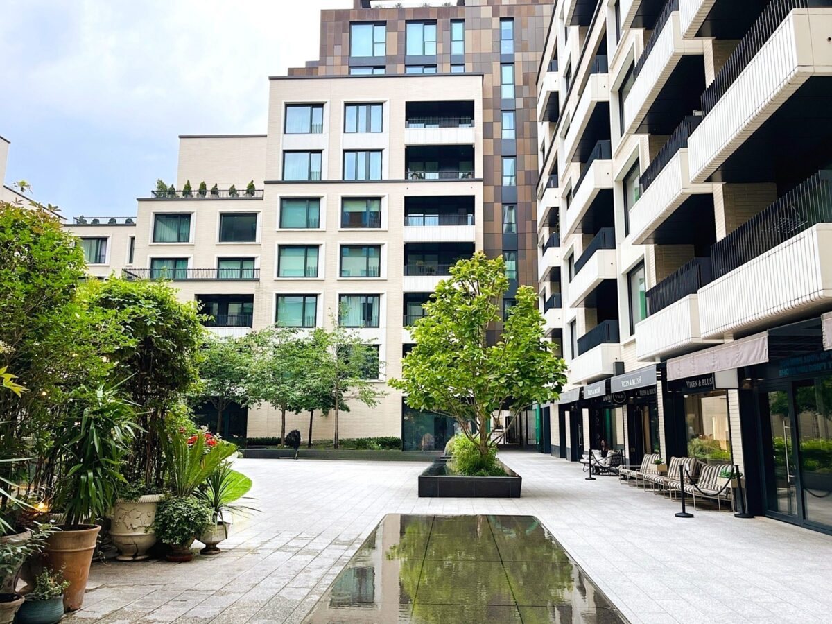 Rathbone Place, London W1