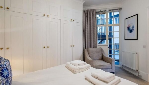 Park Road, Regents Park, London NW8