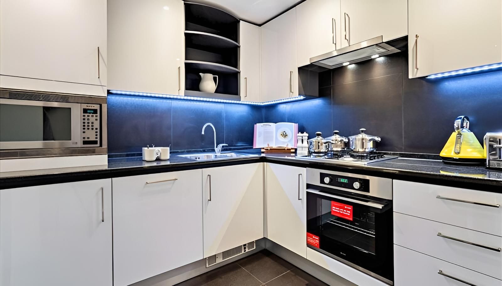 Westferry Circus, Canary Wharf, London