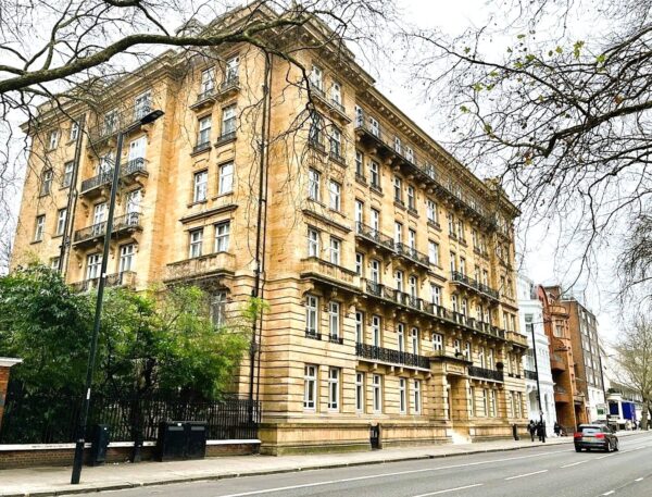 Hyde Park Place, London W2