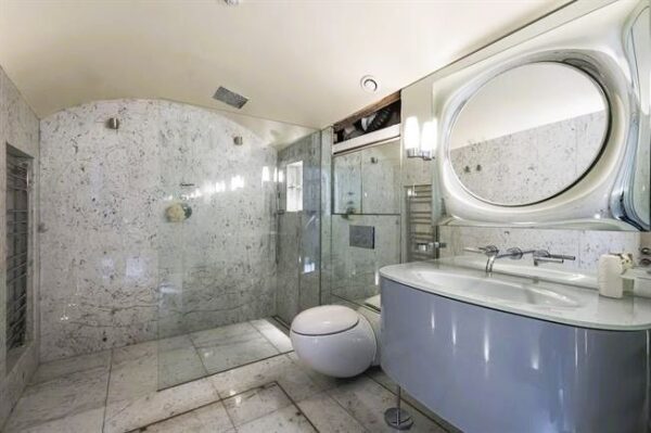 Princes Gate, Knightsbridge, London