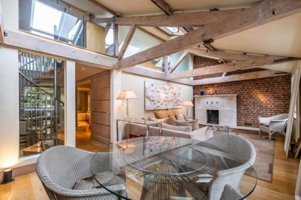 Hyde Park Square, London