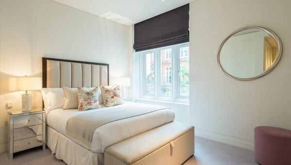 Green Street, Mayfair, London W1