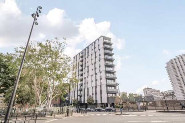 Ebury Apartments, Victoria, London