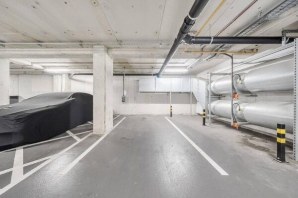 Ebury Apartments, Victoria, London