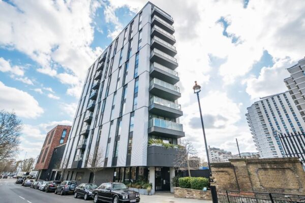 Ebury Apartments, Victoria, London
