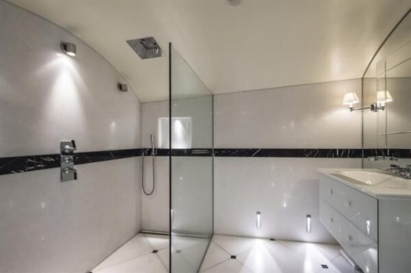 Princes Gate, Knightsbridge, London