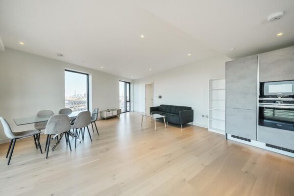 Ebury Apartments, Victoria, London