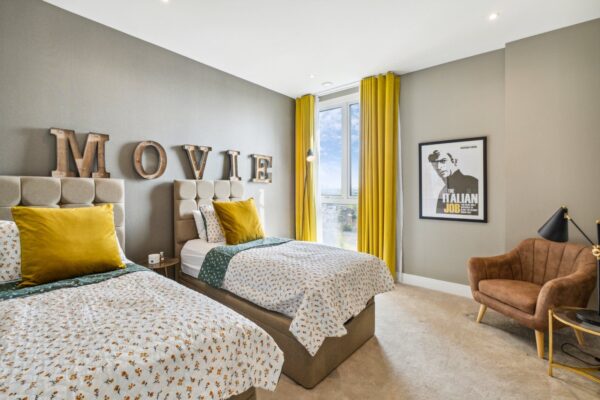 Bridges Court Road, Battersea, London