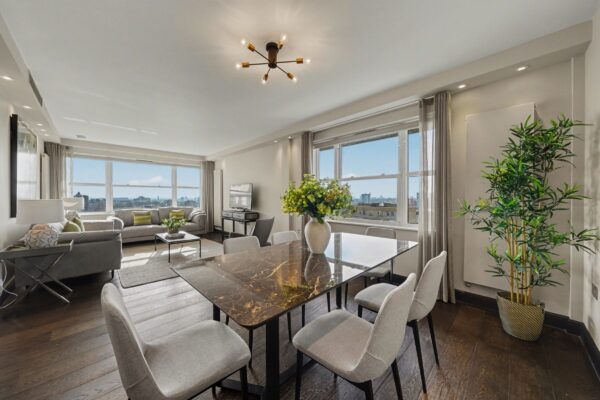 St. John's Wood Park, London