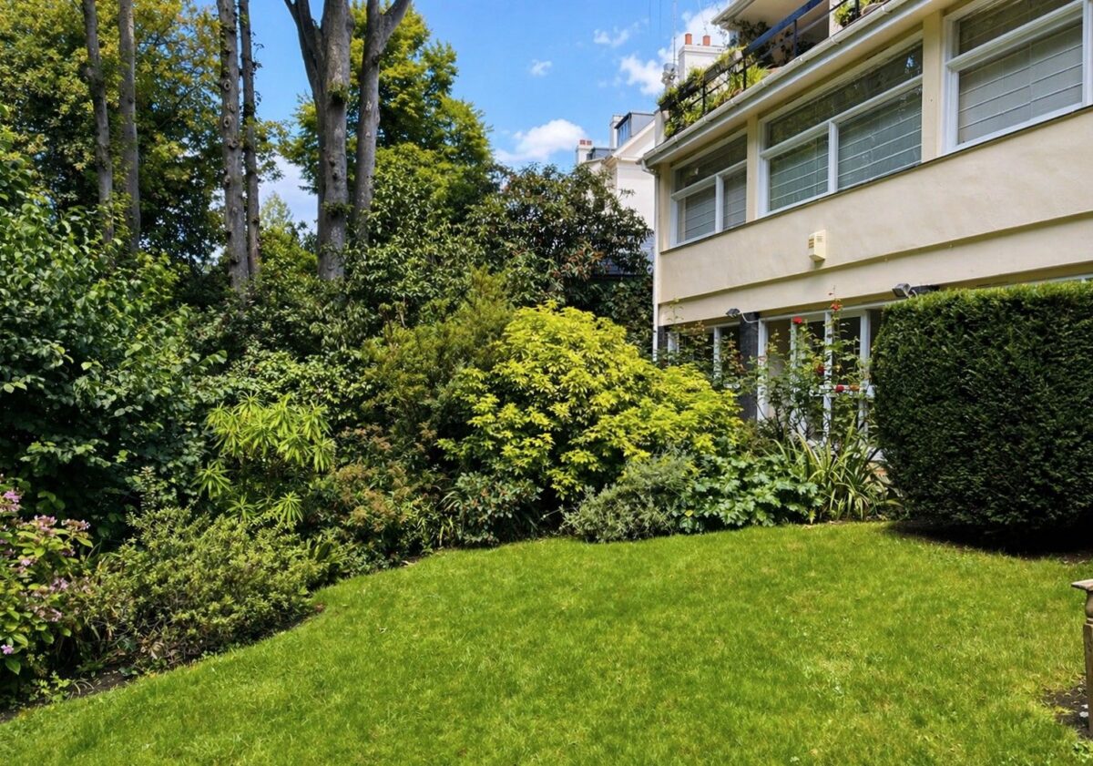 Nash House, Park Village East, London NW1