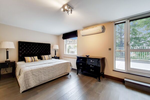 St. John's Wood Park, London NW8