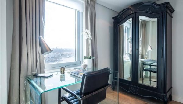 Merchant Square, Paddington, London