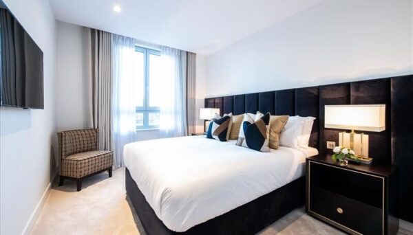Garrett Mansions, London W2