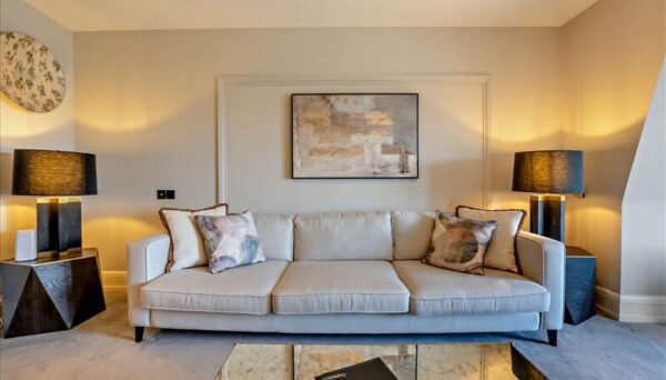 Park Road, Regents Park, London NW8