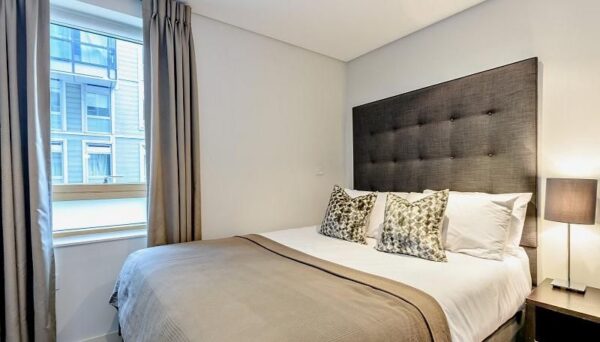 Merchant Square East, London W2
