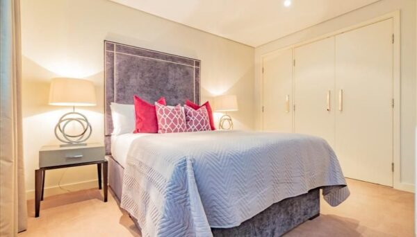 Merchant Square East, London W2